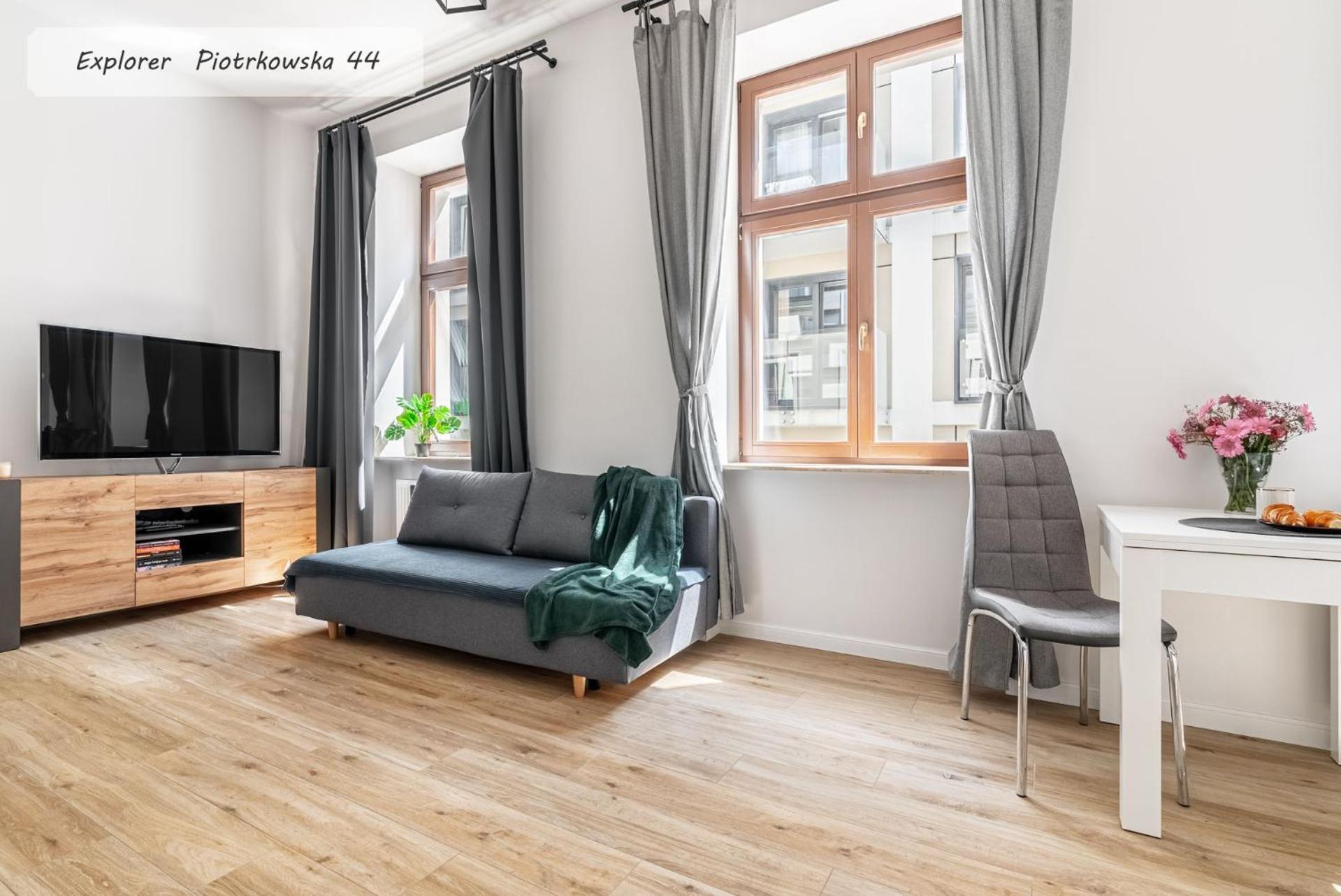 Regnum Noctis Piotrkowska 44 Apartman Łódź Kültér fotó