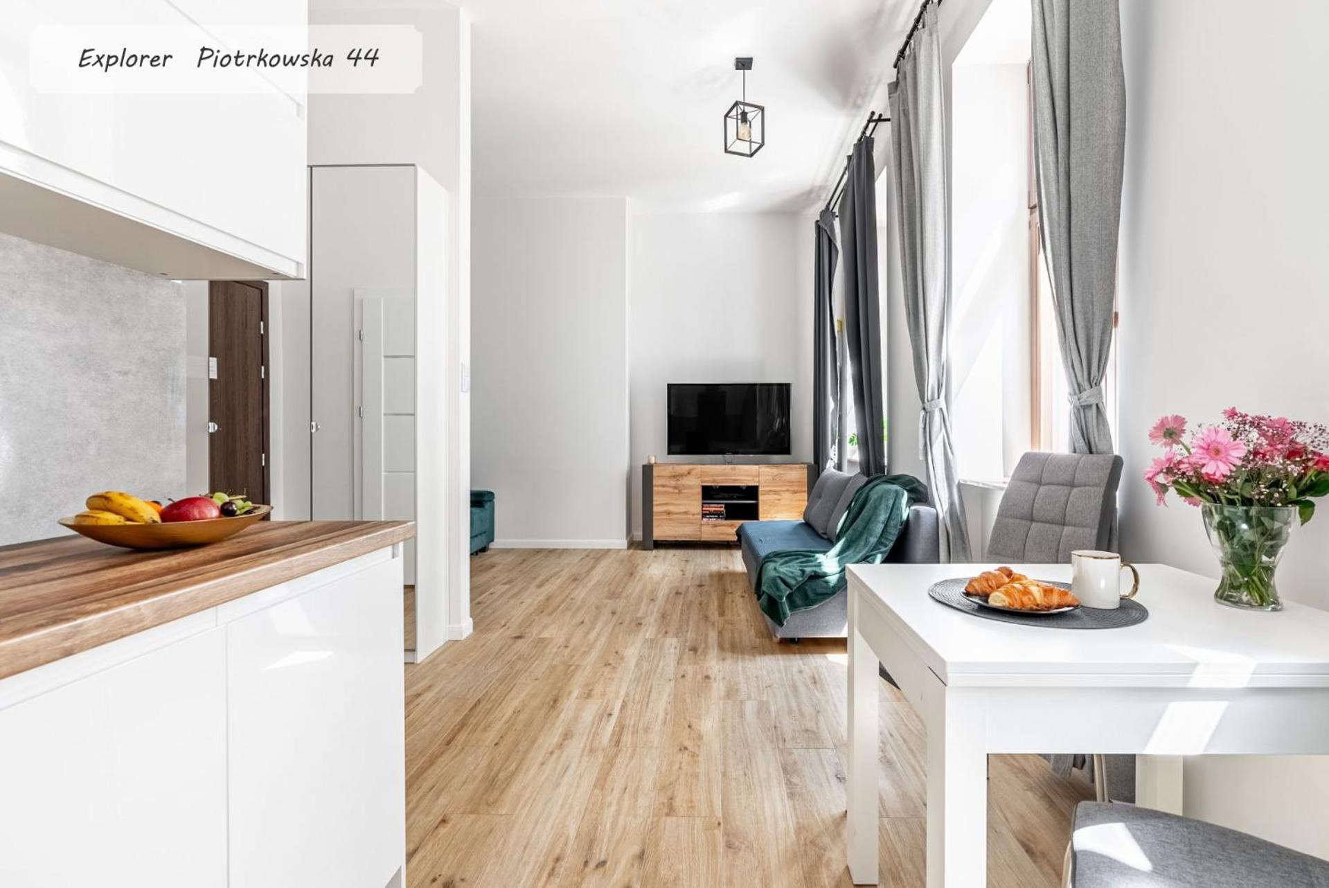 Regnum Noctis Piotrkowska 44 Apartman Łódź Kültér fotó