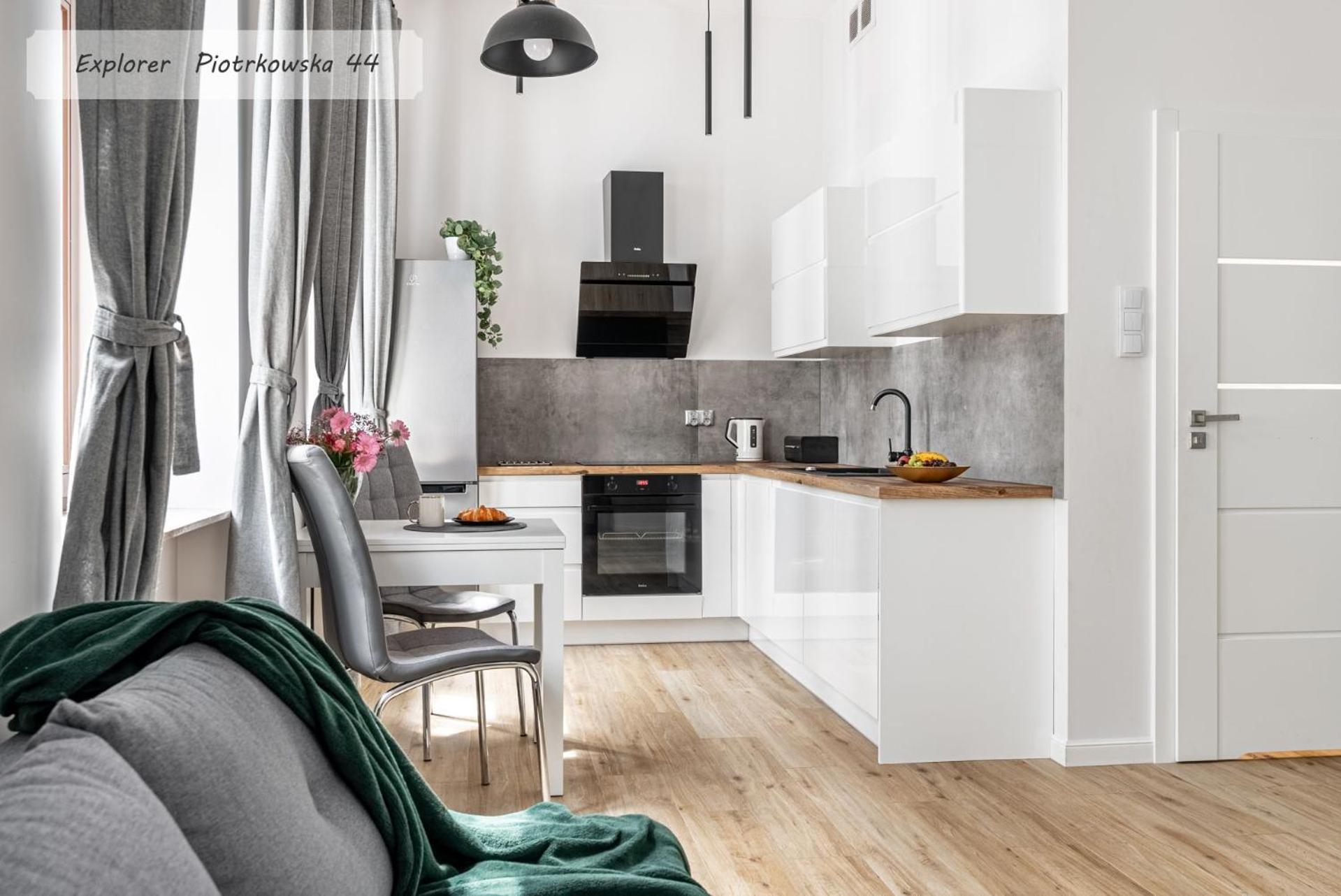 Regnum Noctis Piotrkowska 44 Apartman Łódź Kültér fotó
