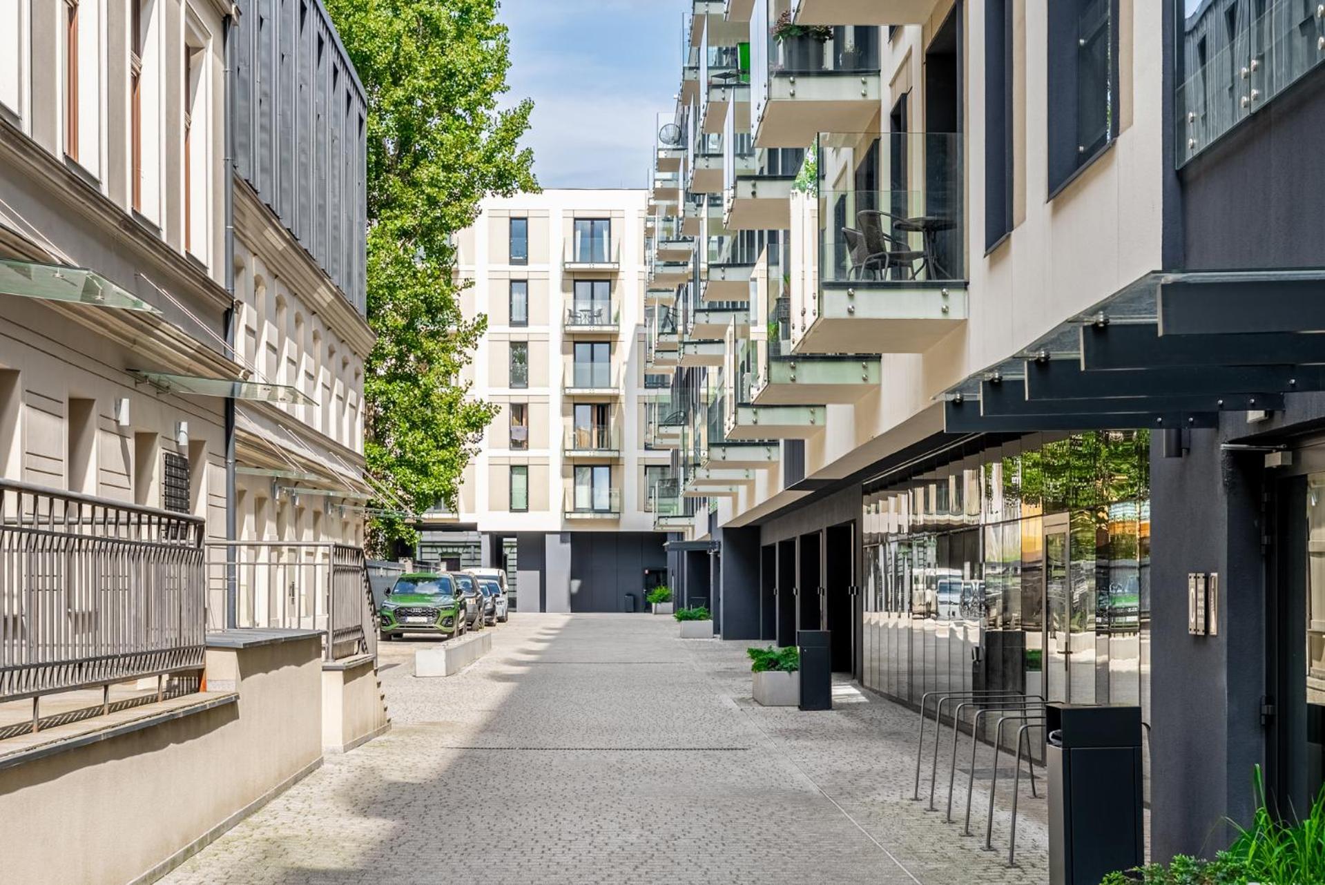 Regnum Noctis Piotrkowska 44 Apartman Łódź Kültér fotó
